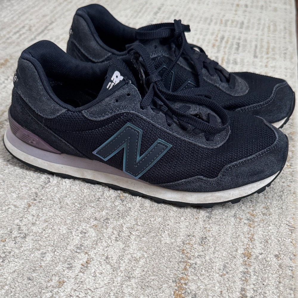 New Balance women’s Dark blue 👟 sneakers